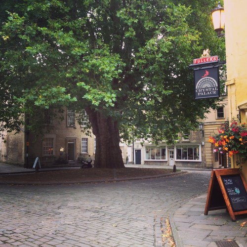 And back around full circle to my favorite square with its central tree...